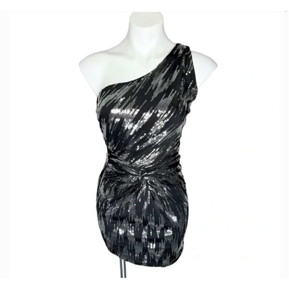 ❤️Venus one shoulder black sequin cocktail dress New years Eve
